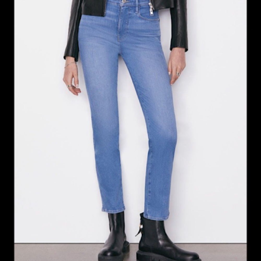 Frame “Le Sylvie” Slender Straight Leg Jean EUC